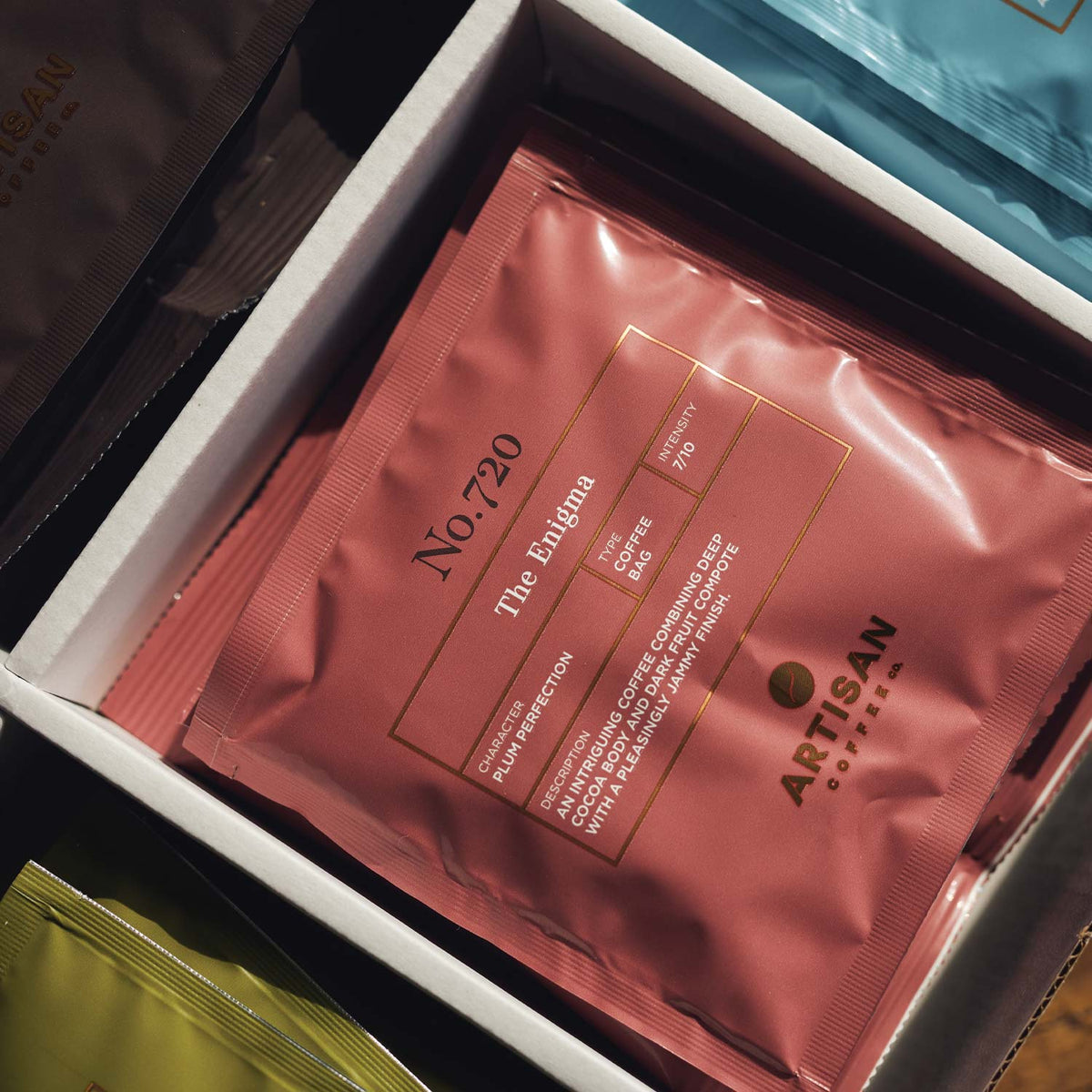 Artisan-Coffee-co_The-enigma_Coffee-bags_